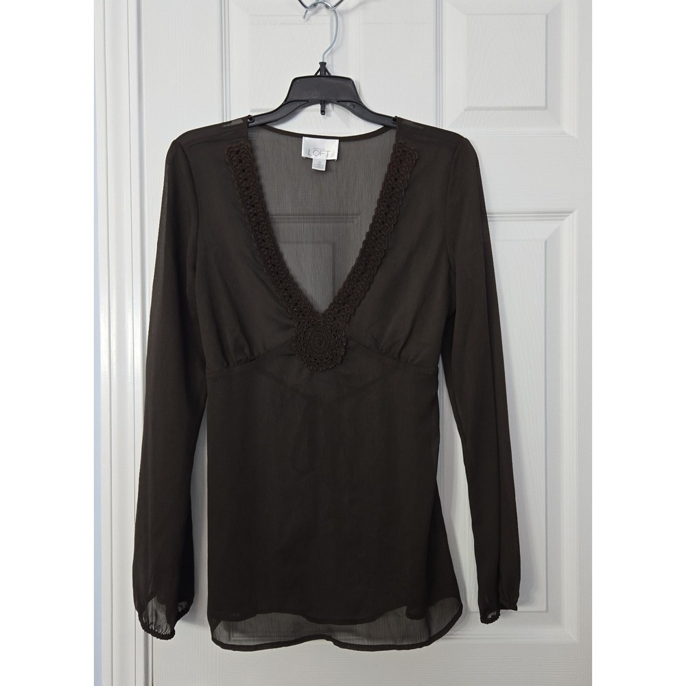 Loft  Womans Blouse Long Sleeve Sheer Size‎ 10. Brown